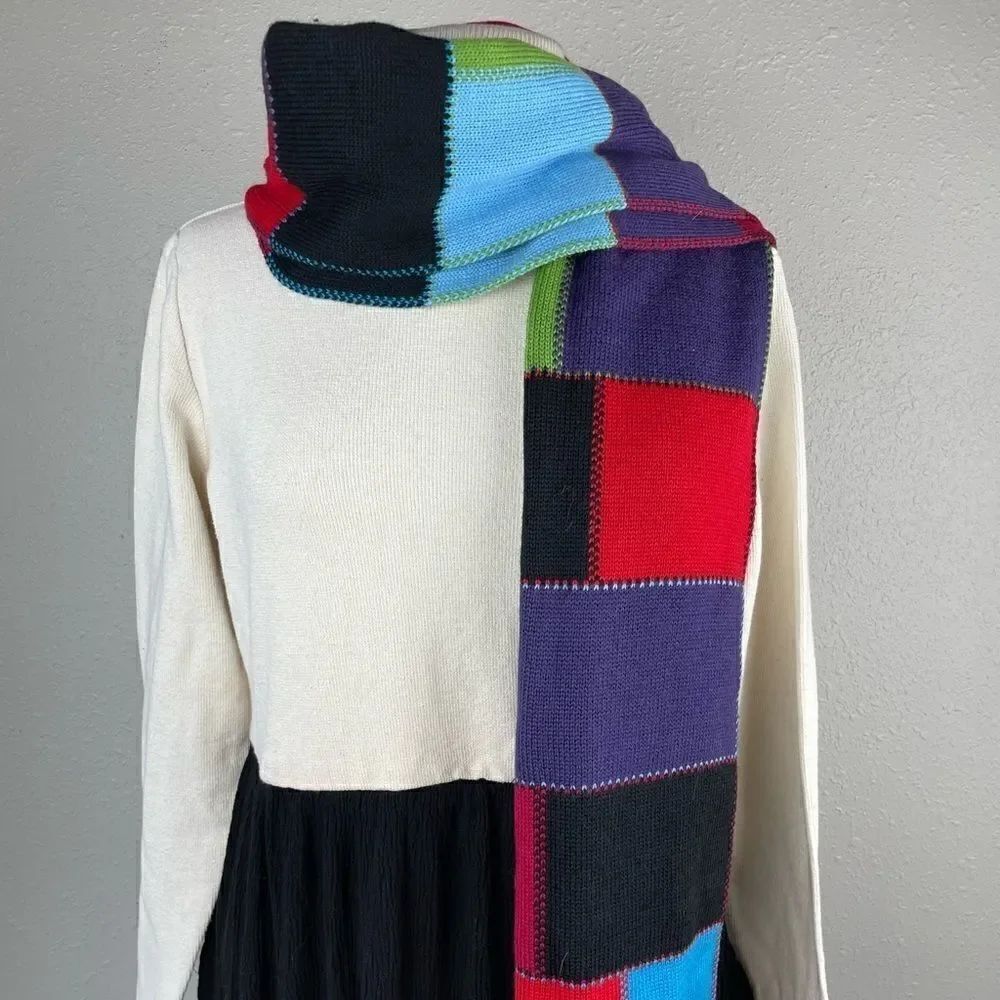 Colorful
Scarf EUC 